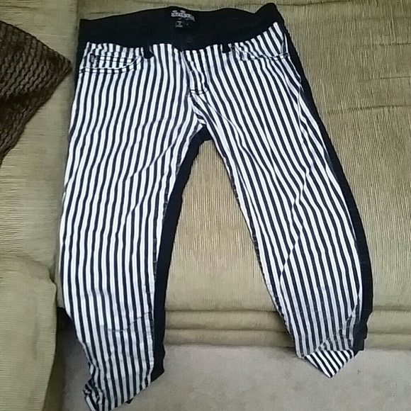 Double Sided Pin Stripe & Black Skinny Jeans