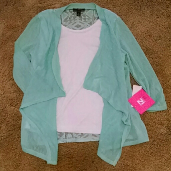 Girls Size L (14) shirt NWT