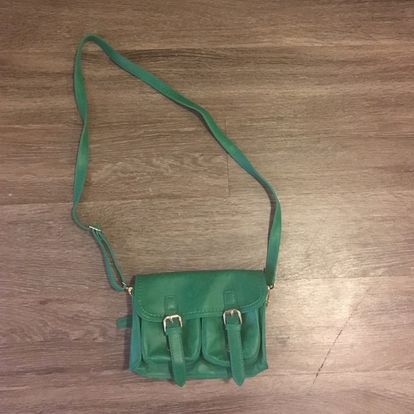 Green cross body bag