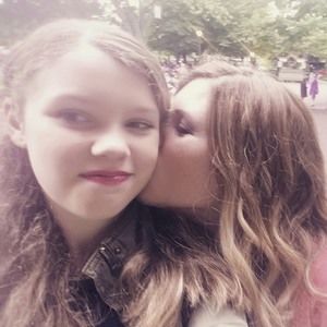 Meet your Posher, Marisa