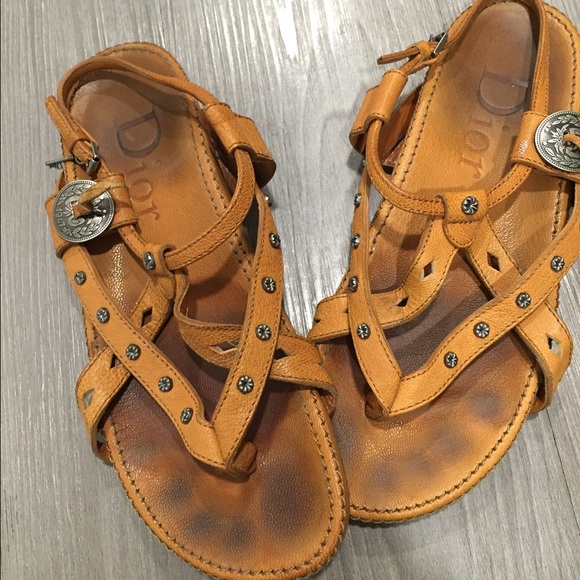 Christian Dior conchos sandals sz 39.5 leather - Picture 4 of 4