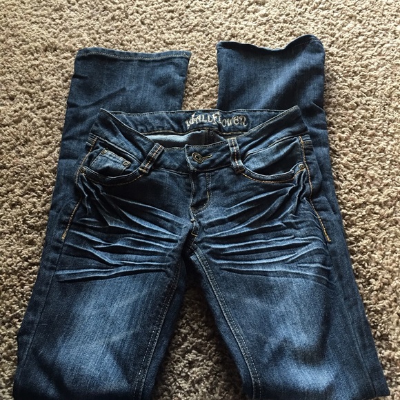 SIZE 0 WALLFLOWER JEANS WORN 1 TIME PERFECT COND.