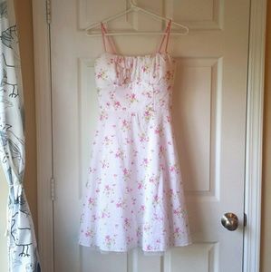 Sweet White Floral Dress