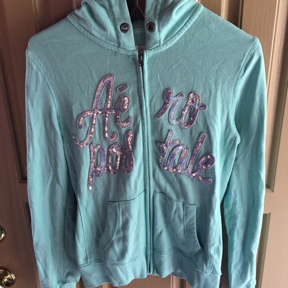 SIZE SMALL AEROPOSTALE ZIP UP HOODIE