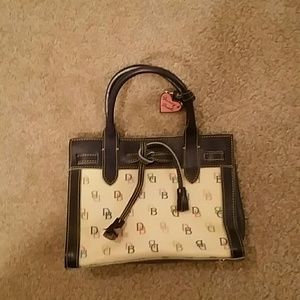 Dooney and Bourke purse