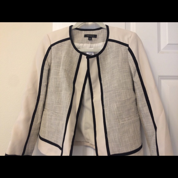 Never-worn Ann Taylor blazer (with tags)