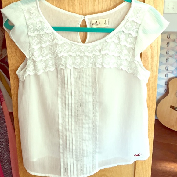 Hollister shirt