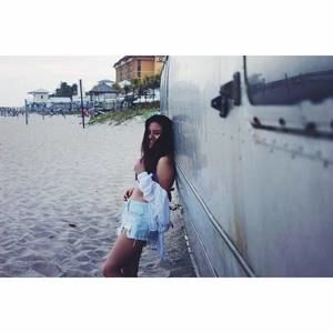 Meet your Posher, Samantha