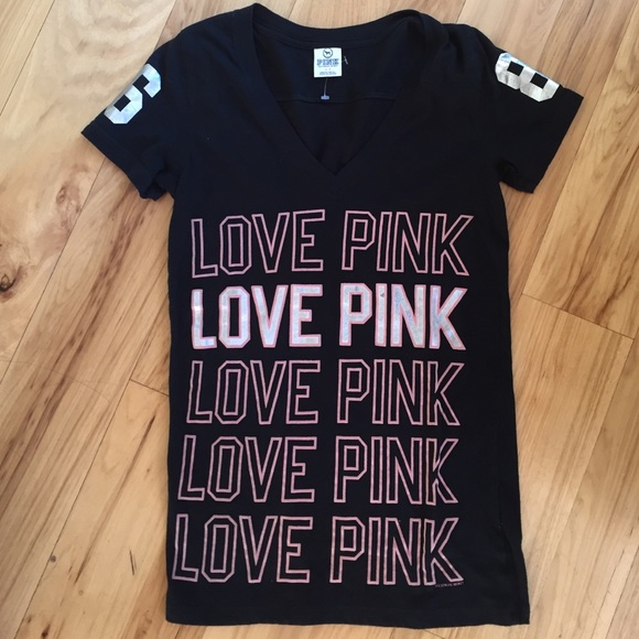 VS Pink Tee