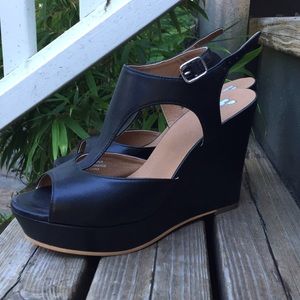 Black faux leather wedges (Size 7.5)