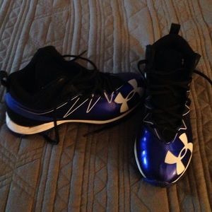 Youth boys football cleats