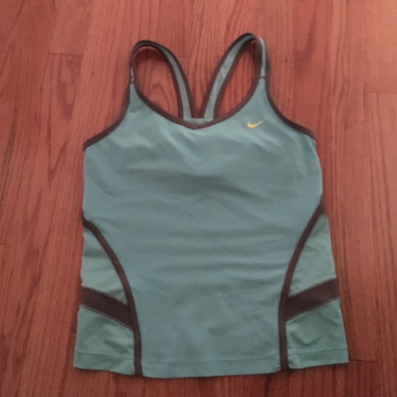 Nike running tank