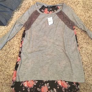 Rue 21 Quarter-Sleeve Shirt