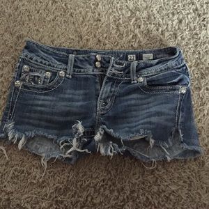 Miss me jean shorts size 27