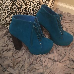 Blue platform heels
