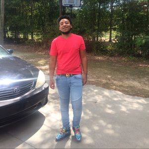 Meet your Posher, Khalil