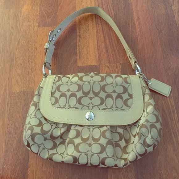 ❌sold❌Authentic coach bag