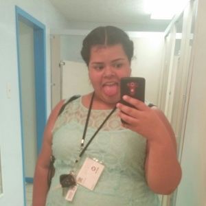 Meet your Posher, Sanchez