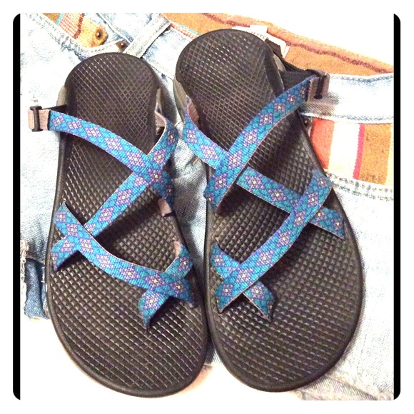 Size 8 Chacos Blue/Purple