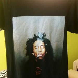 Urban autfiters mens t shirt