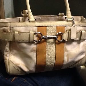 Coach white handbag, like new condition