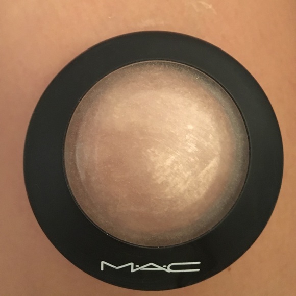 Mac soft n gentle highlighter