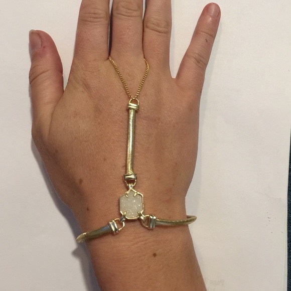 Kendra Scott bracelet