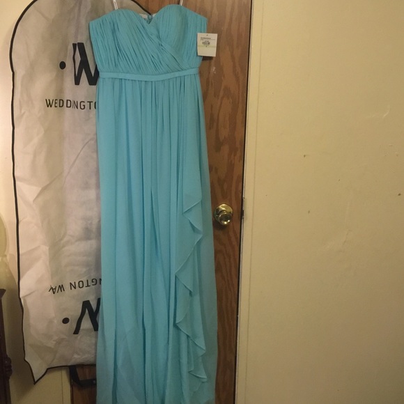 Formal floor length dress. Size 4 - Picture 1 of 2