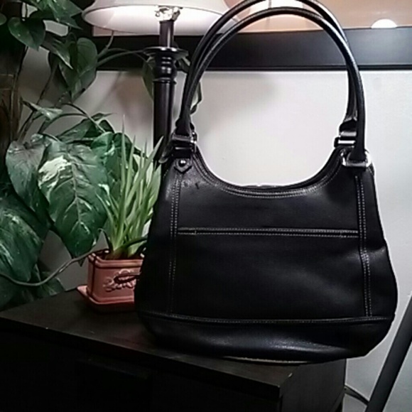 Naturalizer shoulder bag