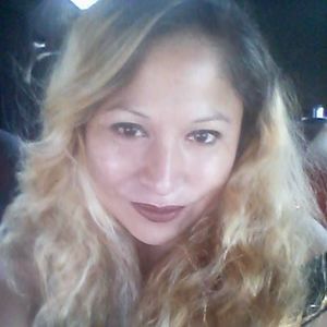 Meet your Posher, Aida