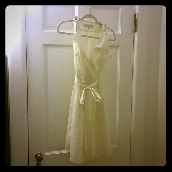 Anne Taylor LOFT White cotton dress