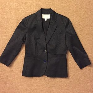 Black blazer *WILL BE DONATED BY 10/31*