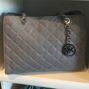 Beautiful, grey, quilted pattern Michael Kors