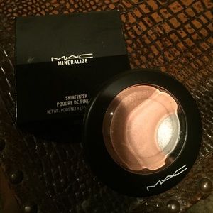 MAKE UP, MAKE UP,MAKEUP😍 (LIMITED EDITION)