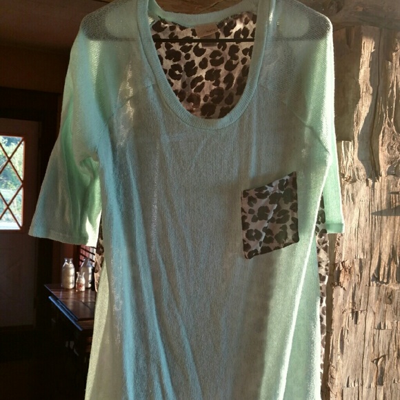 3/4 sleeve cute top