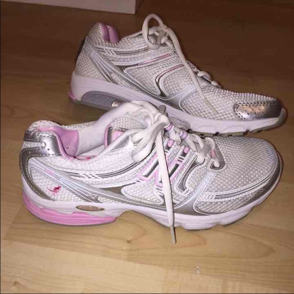 New Balance Breast Cancer Awareness Running Shoe