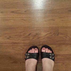 Steve Madden "Brat" Wooden Sandals