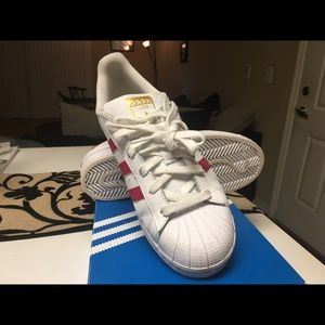 Adidas white with pink stripe Original Superstar