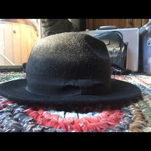 Forever 21 Oversize Fedora