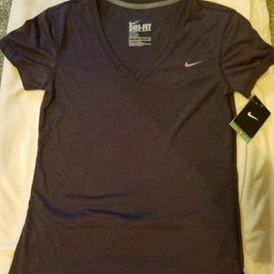 Nike workout top