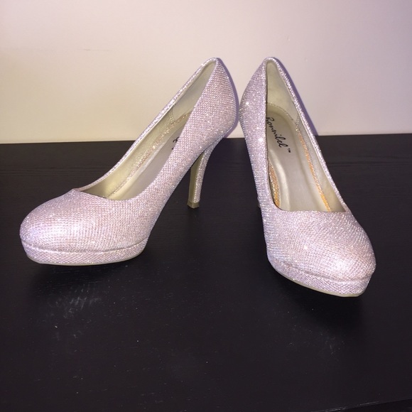 Sparkly heels - Picture 2 of 3