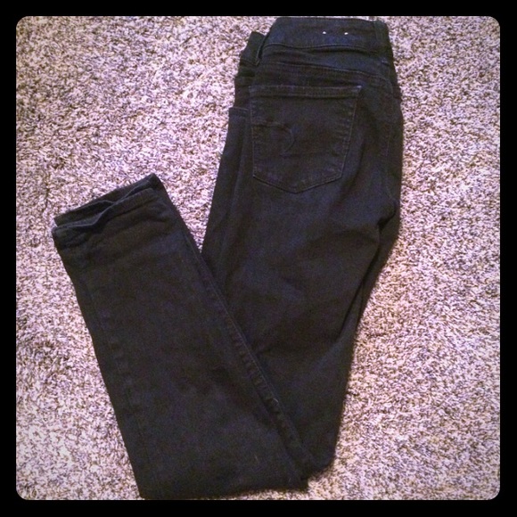 Black American Eagle Skinny Jeans