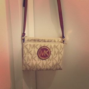 Authentic Michael Kors cross body