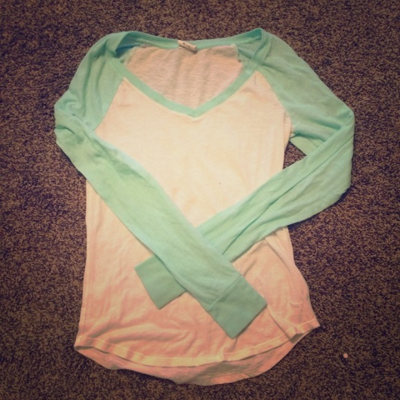 PINK long sleeved tee
