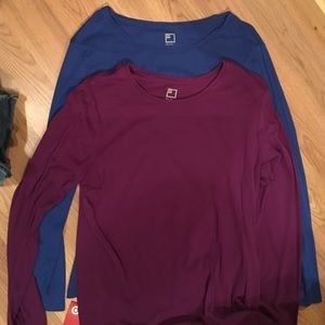 2 XXL (fits like XL) long sleeve tees