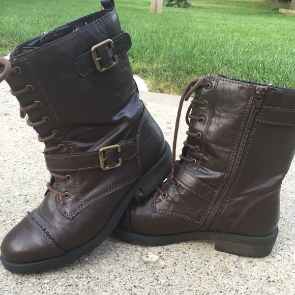 Target Combat Boots