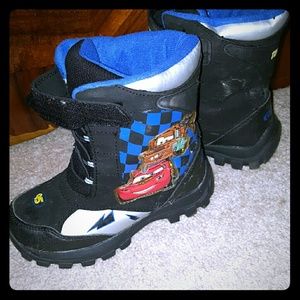 Boys snow boots