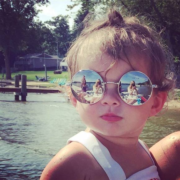 Meet your Posher, Lindsey - Picture 1 of 1