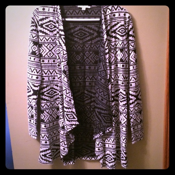 American Eagle Cardigan