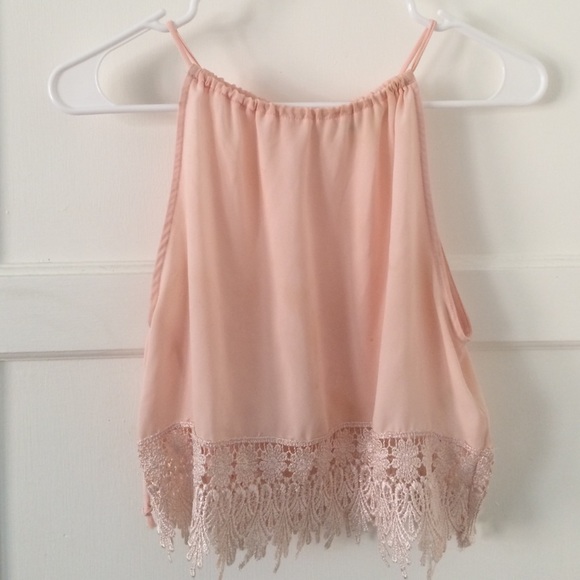 Urban Outfitters light pink crop tank - Picture 1 of 2